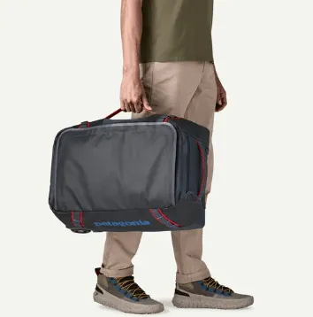 Patagonia Black Hole Wheeled Duffle 40L - Image 8